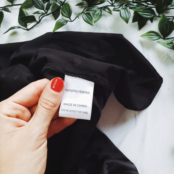 Lucy Paris
Coco Puff-Sleeve Polka Dot Top - Picture 5 of 7